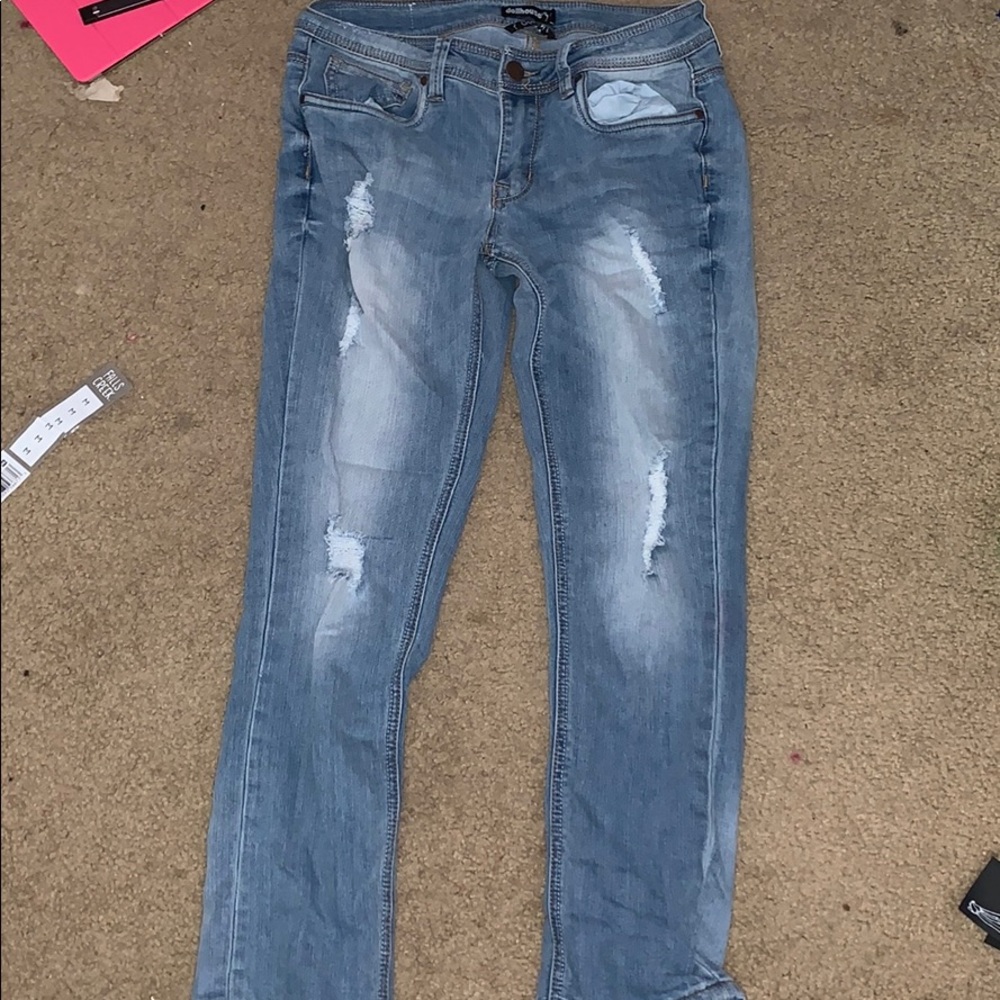 Dollhouse light wash jeans